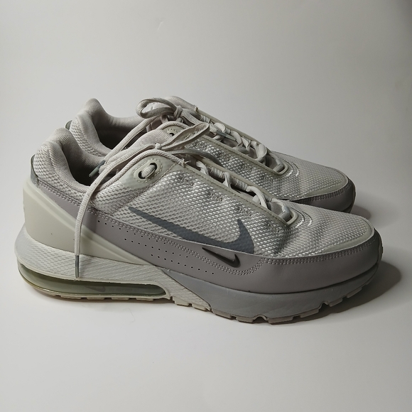 Nike Men's White and Gray Sneakers - Picture 1 of 16